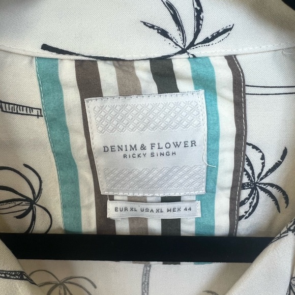 Ricky Singh Short Sleeve Button Down - Picture 1 of 3